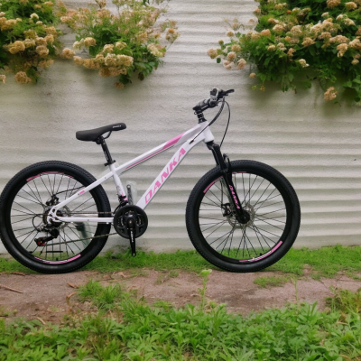 Danka Велосипед с дискови спирачки и амортисьори  МОДЕЛ Q3 24'' цвят розов 