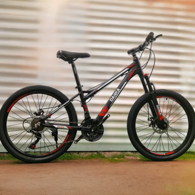 Danka Алуминиев велосипед с дискови спирачки и амортисьори24''  Модел Q5 цвят червен